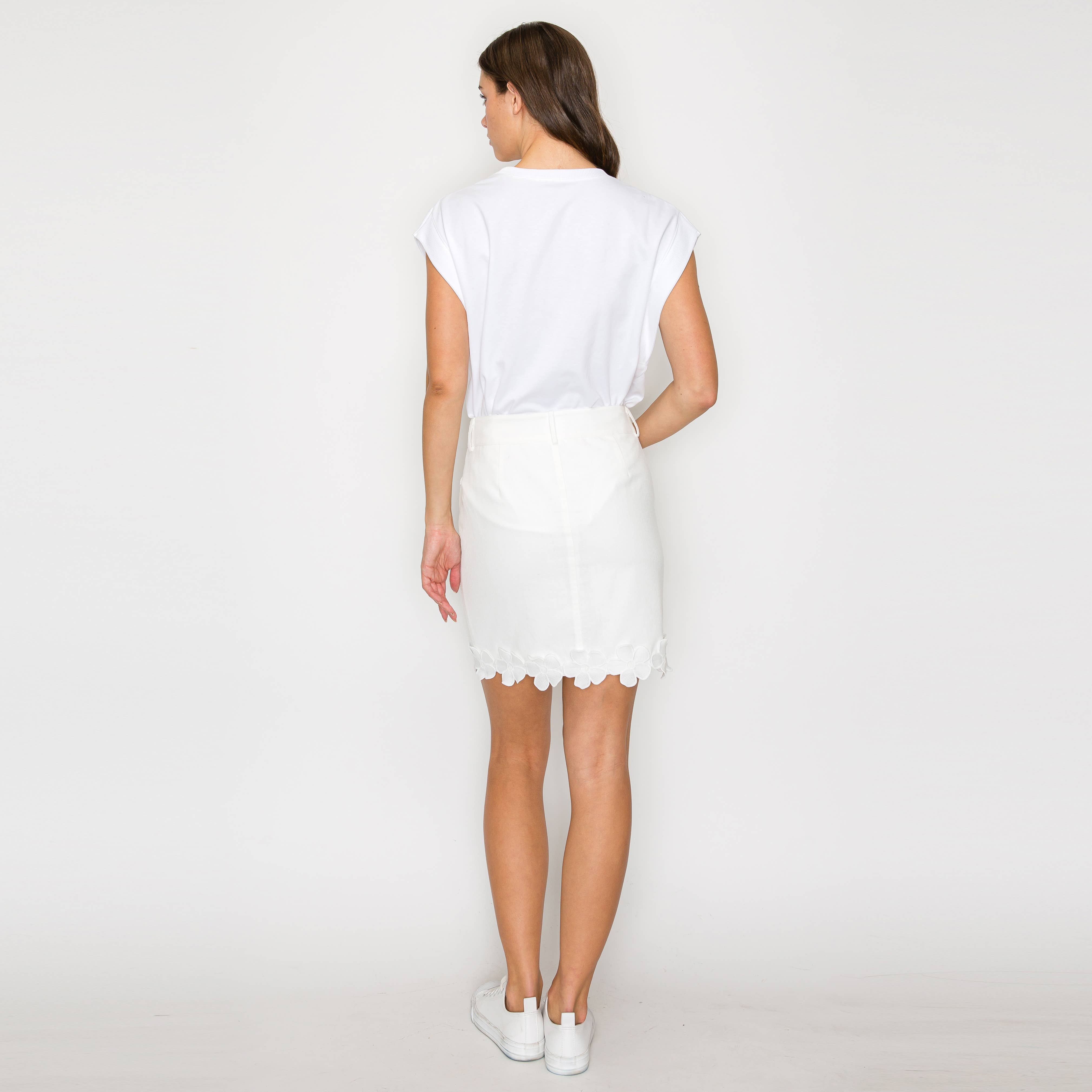 Lovely White Daisy Mini Skirt