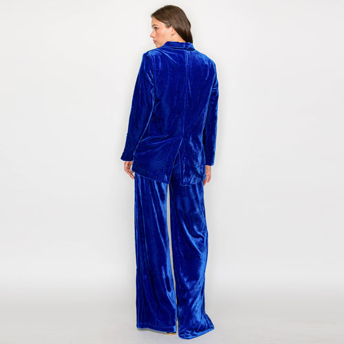 Emily blue velvet blazer