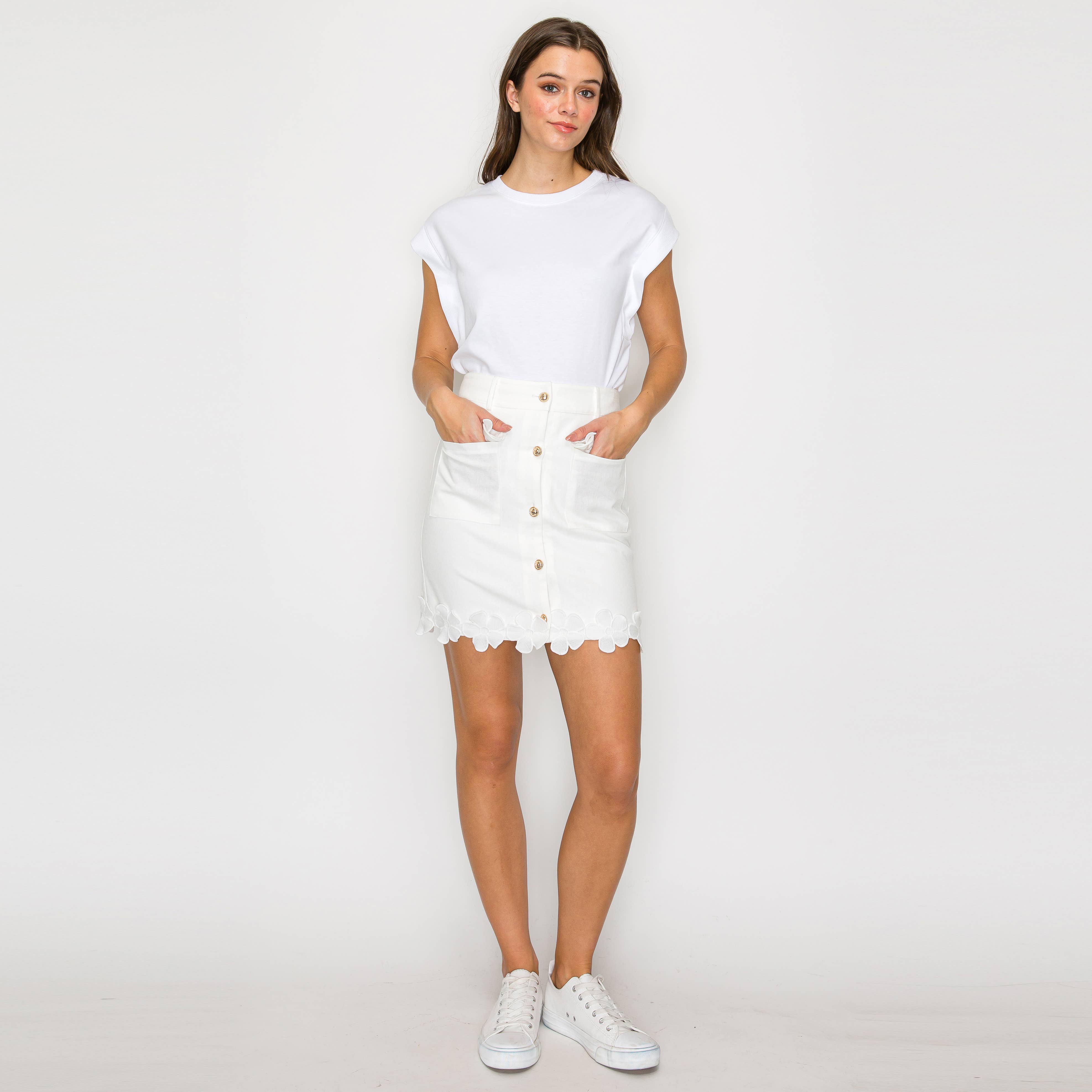 Lovely White Daisy Mini Skirt