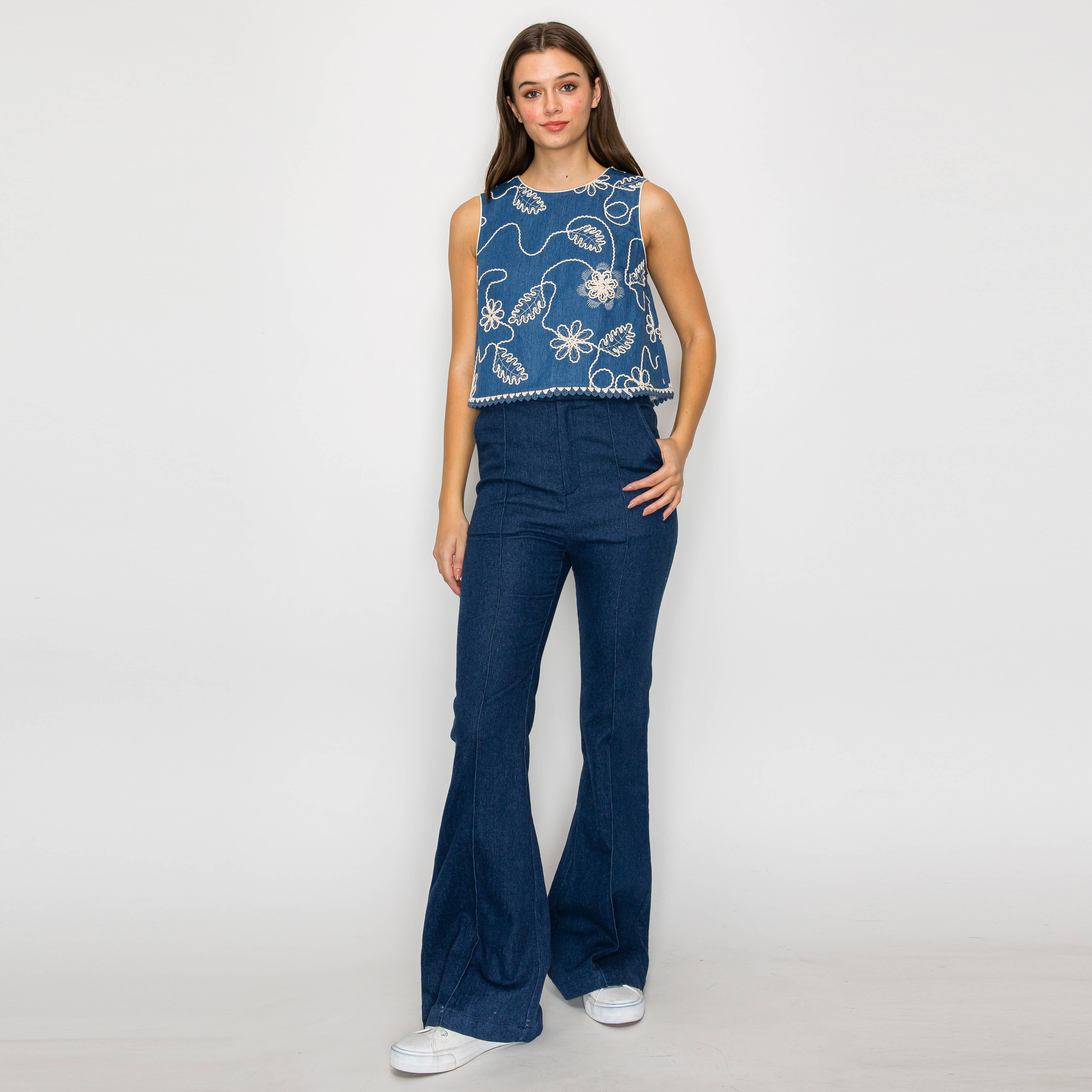 Jacquard Pattern Embroidery Top with Bow tie
