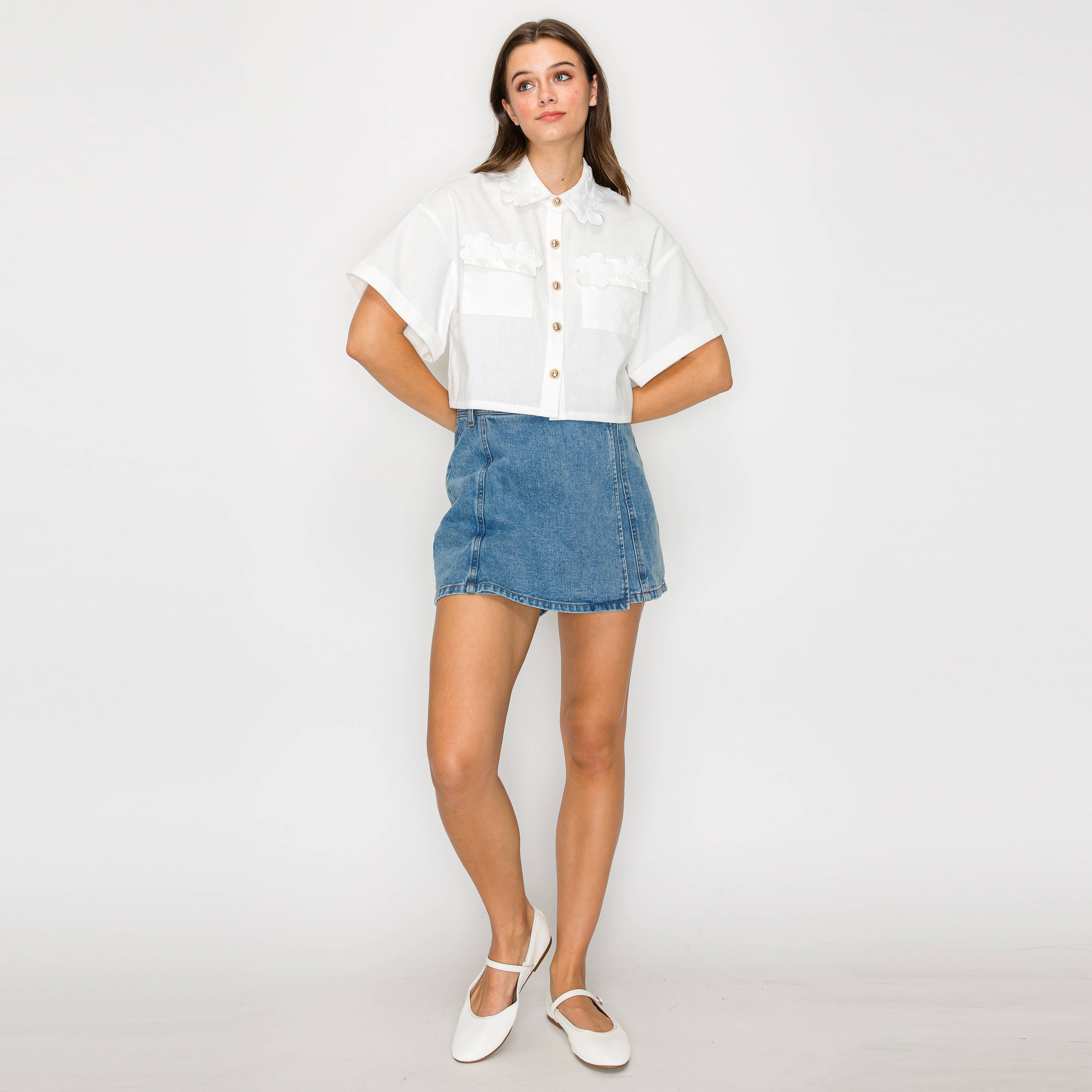 Lovely White Daisy Crop Shirts
