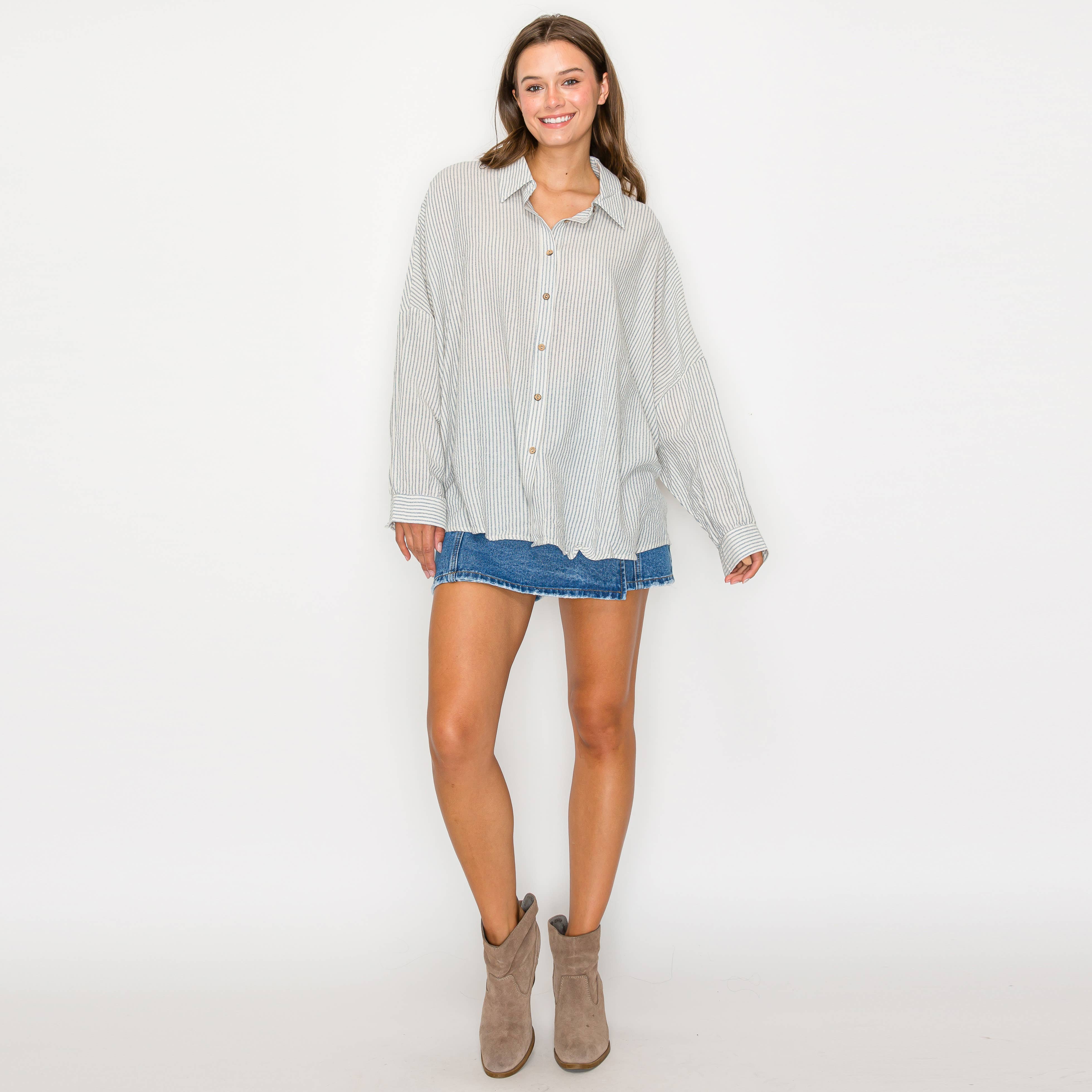 Oversized shirts lover