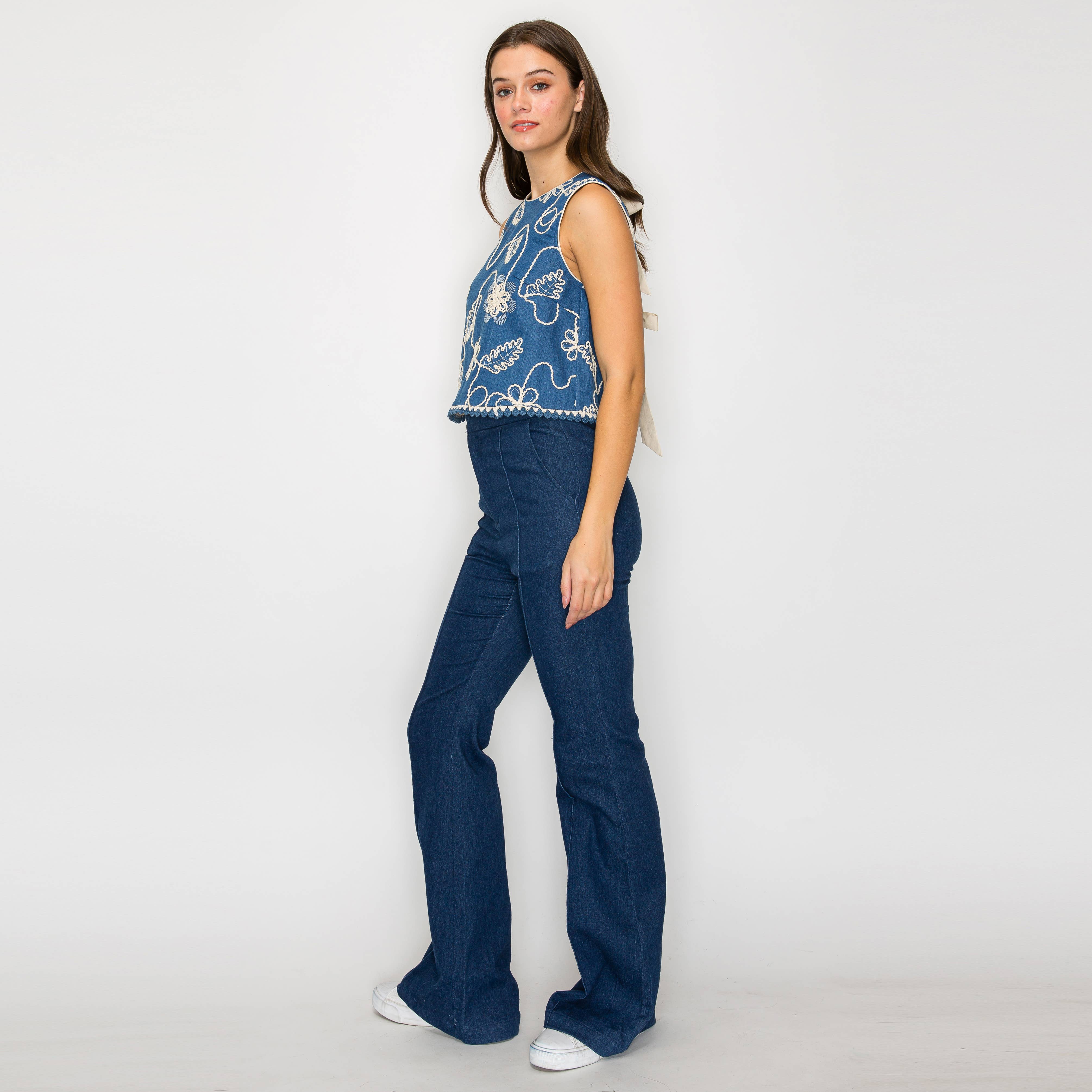 Jacquard Pattern Embroidery Top with Bow tie