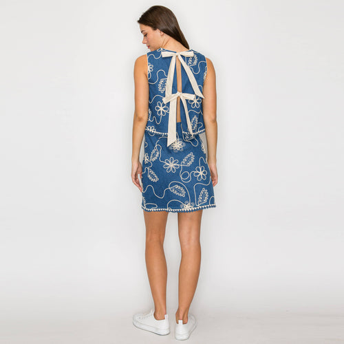 Jacquard Pattern Embroidery Mini Skirt